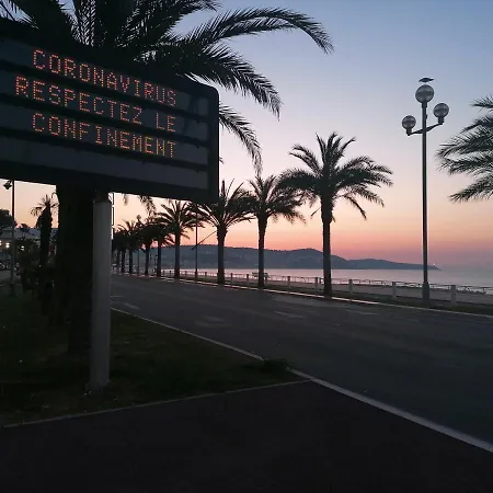 Terrasse Vue A 50 M Parking 아파트 *